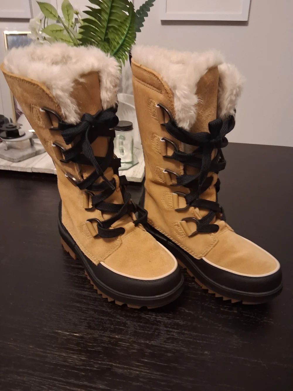 Sorel Women's Cream Faux Fur Lined Winter Boot